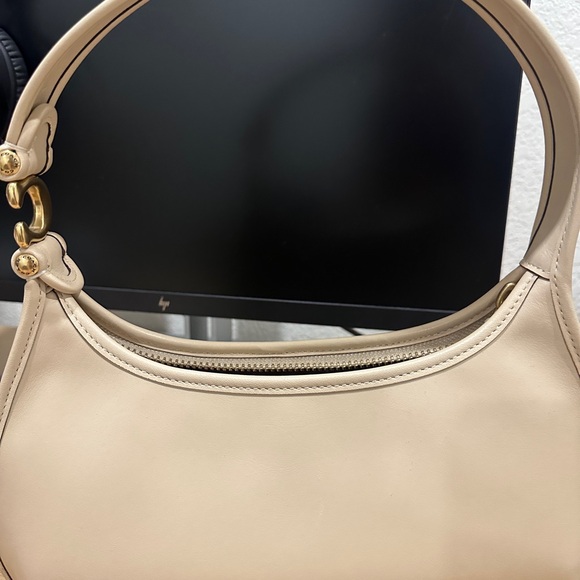 Coach Eve purse - Picture 7 of 8